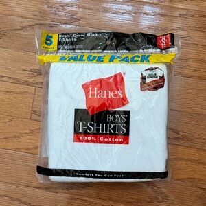 Hanes Boys' Crew Neck T-Shirts in White - 5 Pack